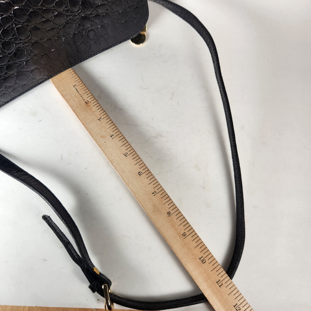 TALBOTS Crossbody Bag Black Leather Charm Inside Zipper Pocket Minimalist Purse - Picture 13 of 16